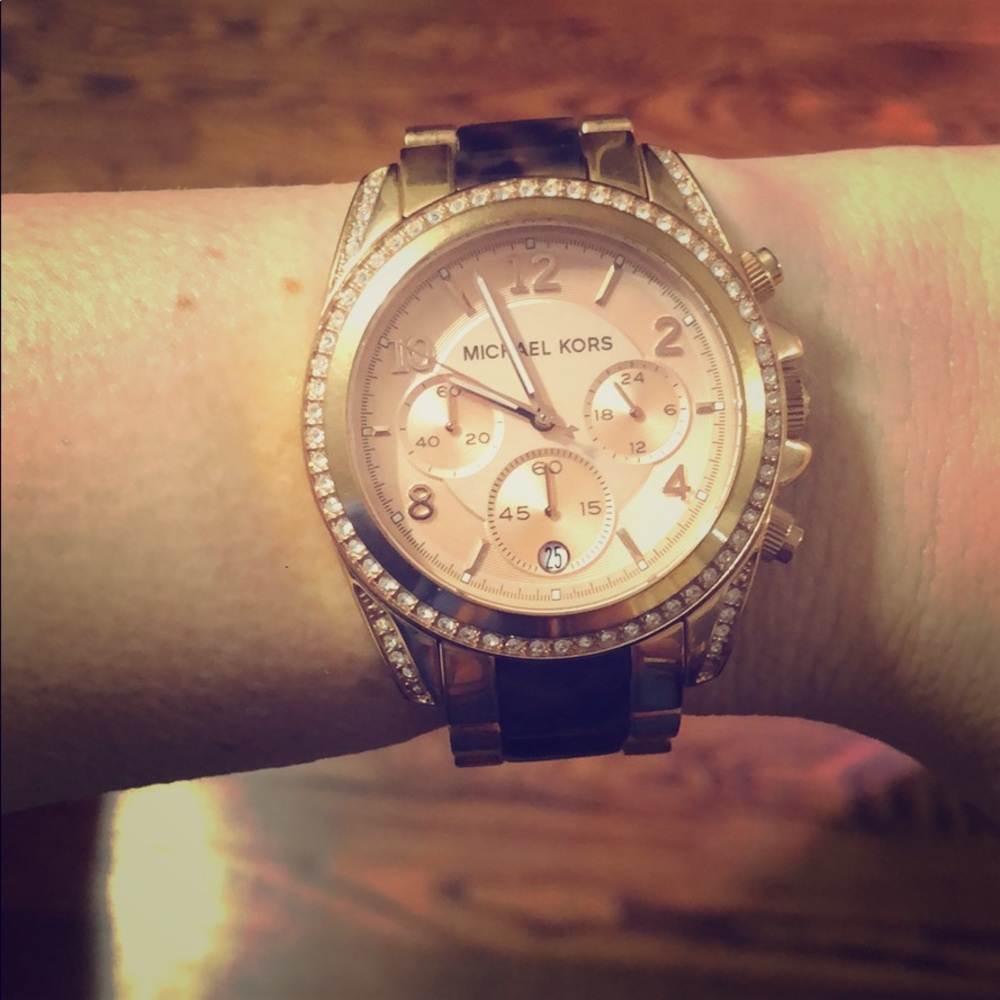 Rose gold & tortoise Michael Kors watch